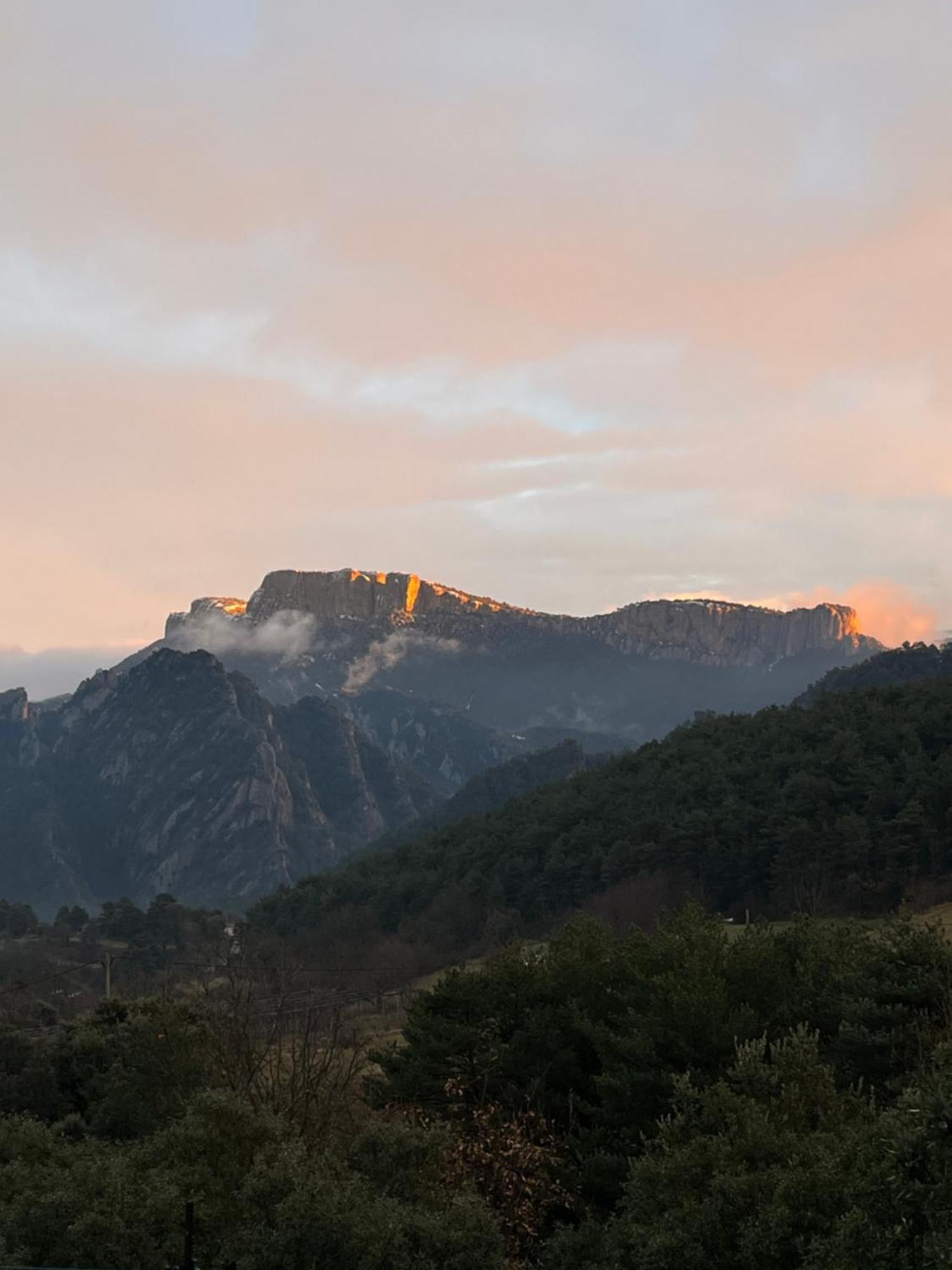 Alberg Rural Torre Del Baro 산로렌소 데 모루니스 외부 사진