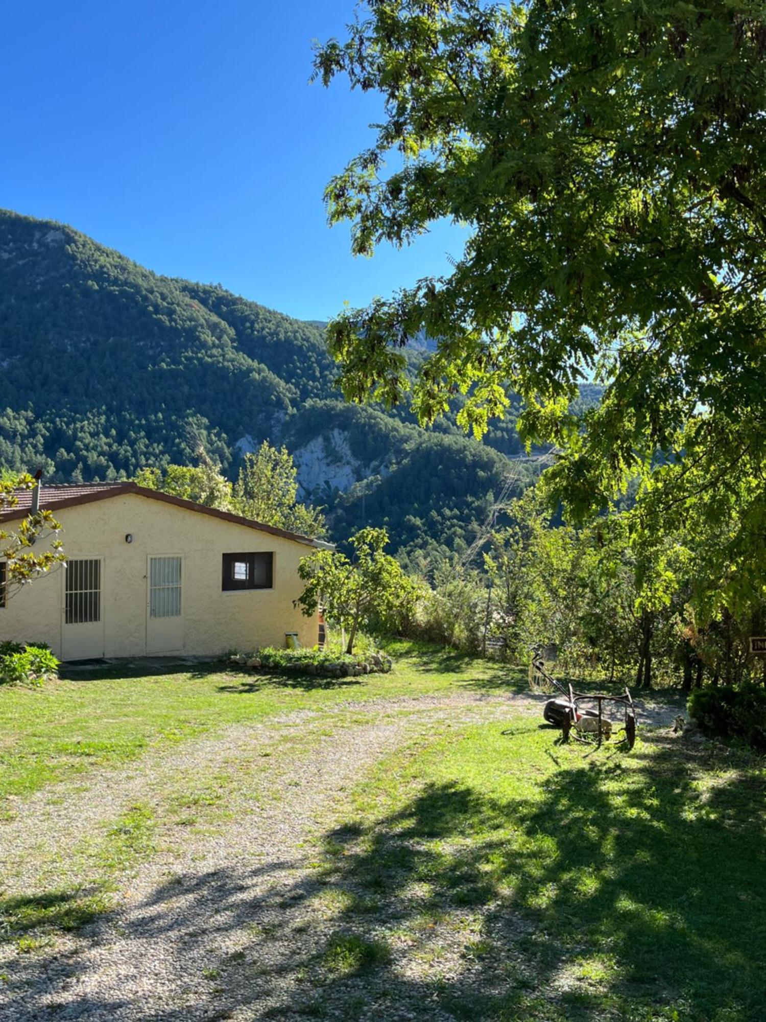 Alberg Rural Torre Del Baro 산로렌소 데 모루니스 외부 사진